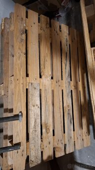 Prodám palety - 100 Kč za 3ks - 3