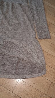 zimní šaty vel S/M - 3