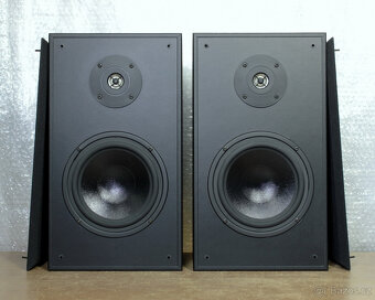 Reprobedny Elac A.R.E.S. Alpha 6. - 3