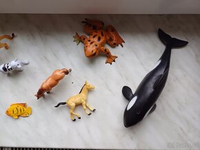 Dětské hračky, zvířátka. - 3