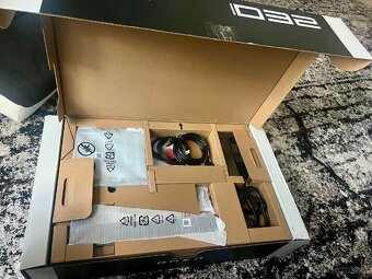 Monitor 32" HP OMEN/Transcend QD-OLED/4K UHD/240Hz - 3