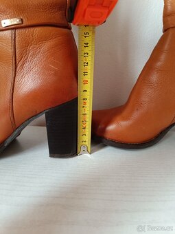 Dámské celokožené kozačky - 3