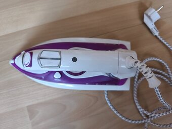 Žehlička napařovací Sencor - 3