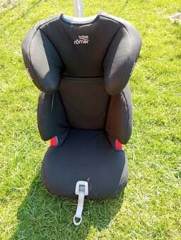 Vajíčko Chicco a sedačka britax - 3