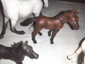 7. Arabští koně zn. Schleich v bezvadném stavu - 3