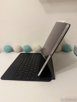 iPad Pro 12,9" (2021) – M1, 128 GB + Magic Keyboard + Apple - 3