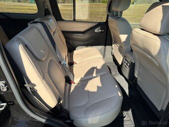 Nissan Pathfinder 2.5 dCi Individual Aut. 140kw - 3