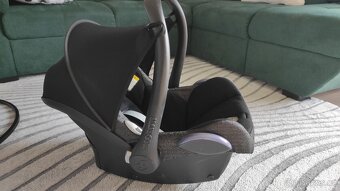 Maxi-Cosi CabrioFix + FamilyFix základna – kompletní sada pr - 3