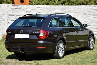 Škoda Superb II 2.0 TDi CR 125kW DSG6 EXCLUSIVE FACELIFT,XEN - 3