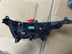 Kia Niro pravé zadní světlo - 3