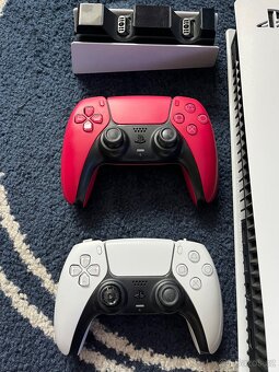 PlayStation PS5 s mechanikou, dobíjecí stanice - 2x ovladač - 3