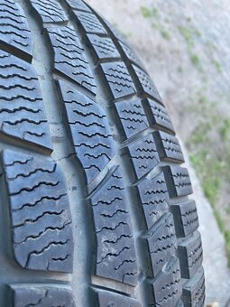 215/60 R16 99H Continental 2x8mm 2x7mm dot2021 Zimní - 3