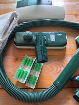 Vysavač Vorwerk Kobold 121 - 3