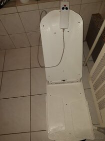 Židle akumulátorová do vany 3400kč - 3