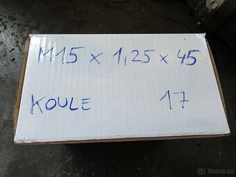 Originální šrouby MB. - 3