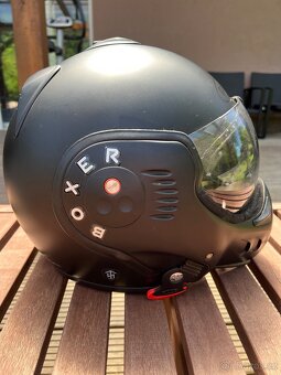 ROOF Boxer V8 – vel. 60 (L), matná černá + zrcadlové plexi + - 3