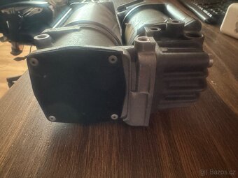 Kompresor podvozku Wabco BMW f10/f11 - 3