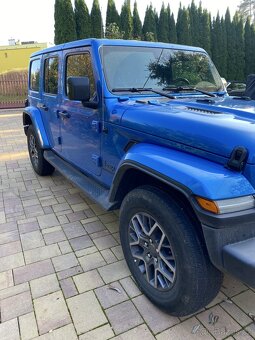JEEP WRANGLER 743.800 Kč bez DPH SAHARA 2.0 4xe PHEV RV 2021 - 3