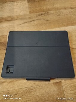 Pouzdro na tablet s klávesnicí - 3