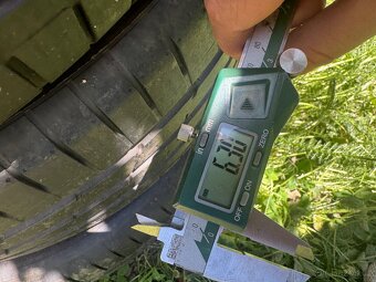 Letní pneu R 17 Hankook 225/55 - 3