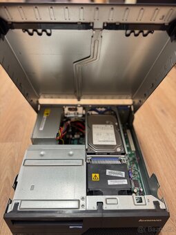Lenovo Thinkcentre - 3