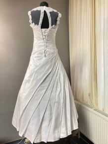 Levné svatební šaty vhodné i na věneček ve vel.38-40 - 3
