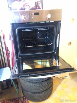 Whirlpool vestavná trouba - 3