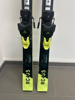 Prodám dětské lyže FISCHER RC4 worldcup GS délka 160 cm - 3