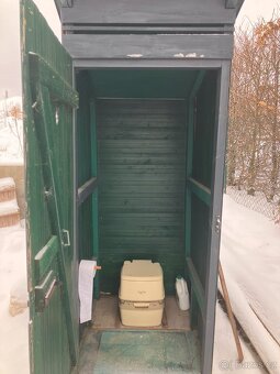 Kadibudka s chemickým záchodem - 3