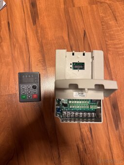 Frekvenční měnič - 3