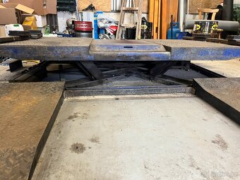 Dílenský zvedák - 3