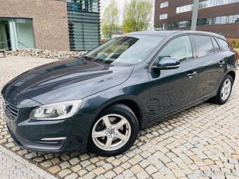Volvo V60 2.0D 5VÁLEC AUTOMAT LED FACE SENZORY SERVISKA - 3