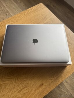 MacBook Pro 15'4 - 3