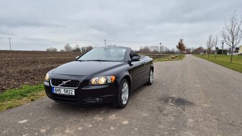 C70 2.4i - 3
