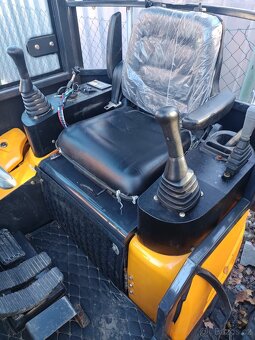 Minibagr 1,5t BK1500ASR - 3