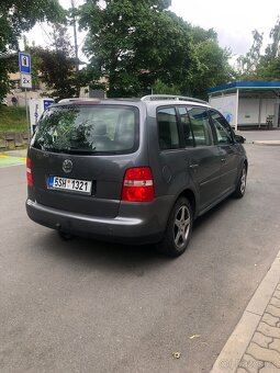 Volkswagen Touran 2.0tdi 103kw - 3
