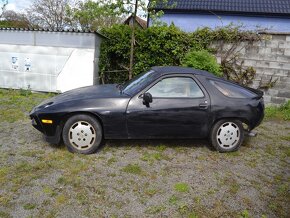 Porsche 928 4.5 V8 manuál - 3