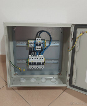 Rozvaděč kovový IP20 400x400x200mm ELTECO - 3