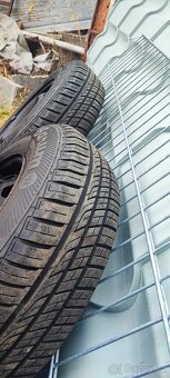 Prodám celá kola 5x100 pneu 175/80/14 99% - 3