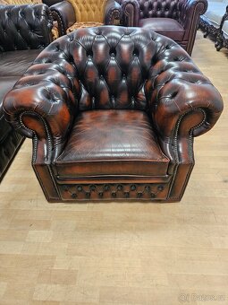CHESTERFIELD ŠTÝL,HRUBO-KOŽENÁ SEDAČKA/PEKNÁ/ - 3