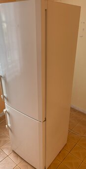Lednička LIEBHERR - 3