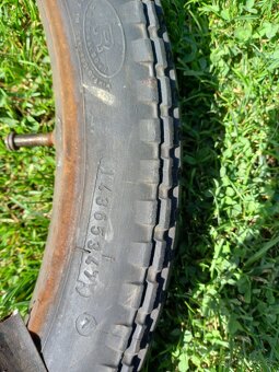 pneu 2,5 x 19 a 2 1/4 x19 - 3