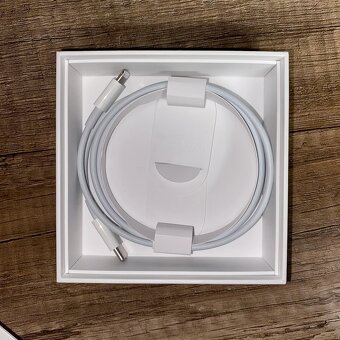 Apple Airpods 3. generace - 3