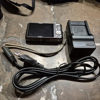 Digitální fotoaparát Sony Alpha A 350  příslušenství - 3