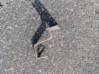 Nerezové střešní háky, držáky... - 3