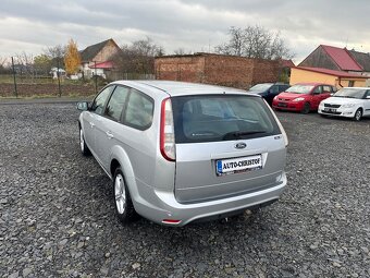 Ford Focus 1,6i 74KW VYHŘÍVANÉ PŘEDNÍ OKNO - 3