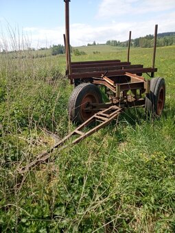 Prodám vlek za traktor na vyvážení dřeva - 3