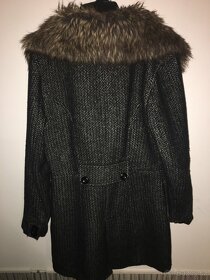 Kabát vel. 40, zn. Amisu - 3