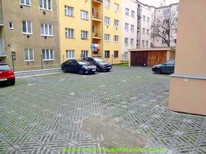 Pronájem parkovacího stání Praha 3 - 3
