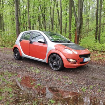 Smart Forfour Automat 1,3i,benzin 70kw-zamluveno - 3
